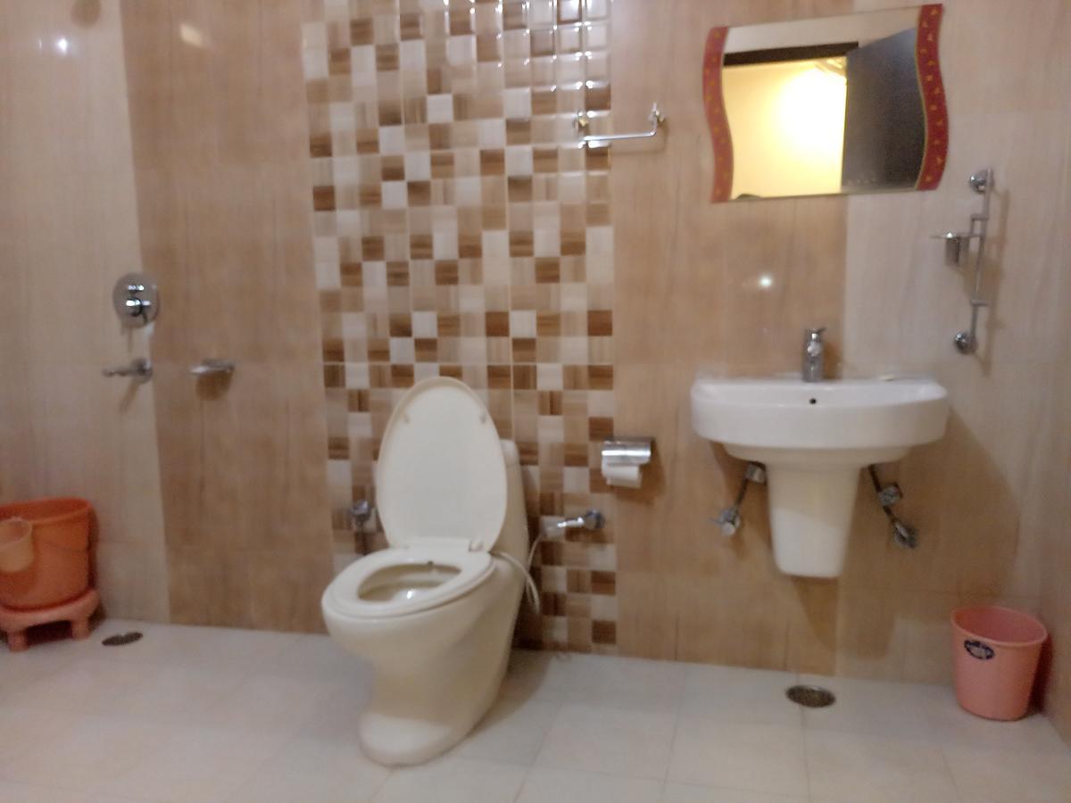 Hotel Wildrose Dalhousie Εξωτερικό φωτογραφία